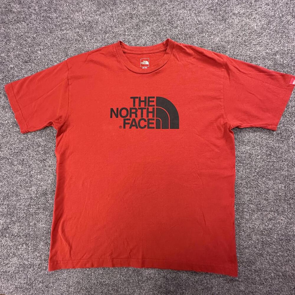 The North Face Mens Red Graphic Logo Short Sleeve T-Shirt Medium RN61661